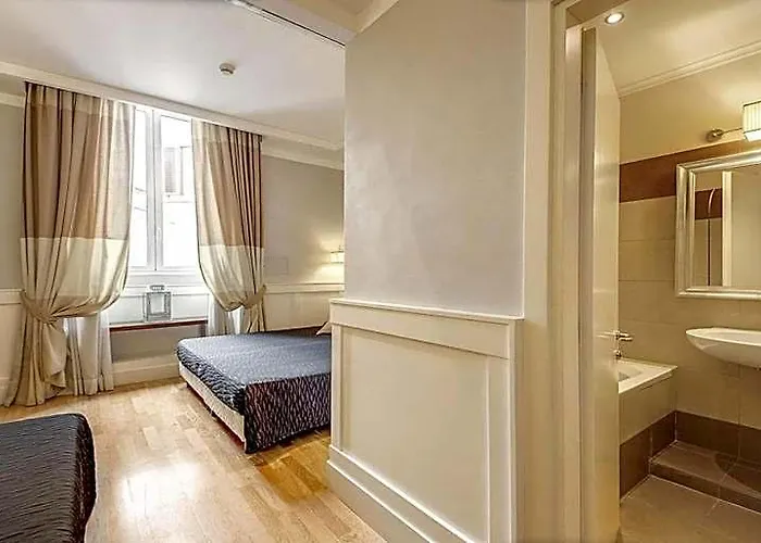 939 Hotel 3*
