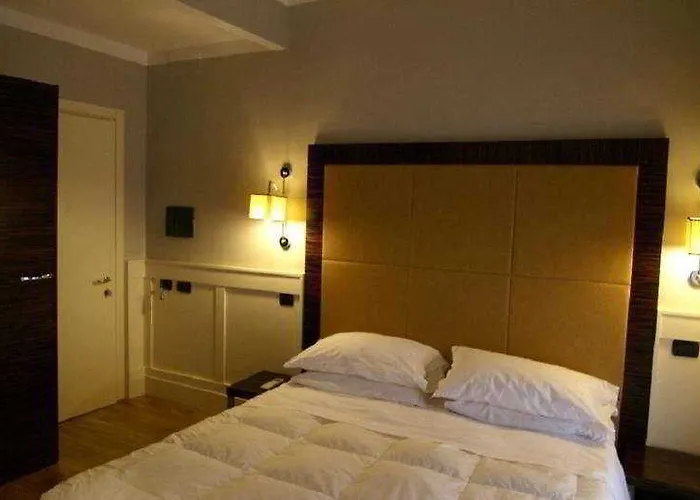 939 Hotel Rome